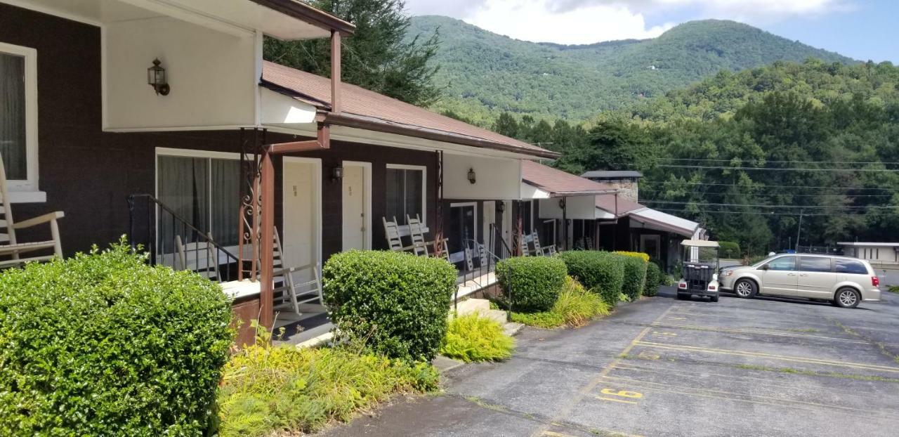 Tanglewood Motel And Log Cabins Мегги-Вэлли Экстерьер фото